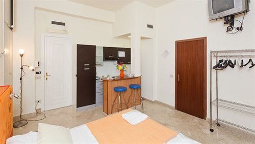 Hotel Rainbow Палермо Екстериор снимка