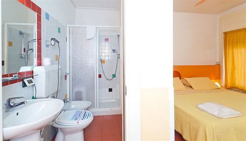 Hotel Rainbow Палермо Екстериор снимка